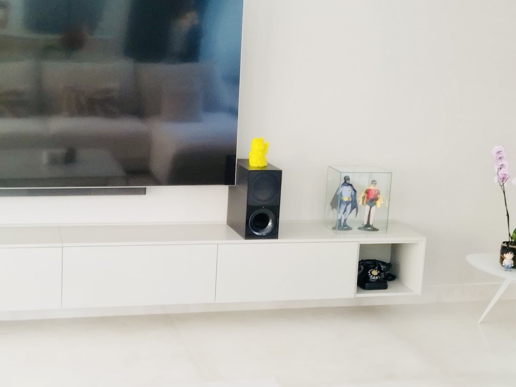 Mueble de TV Minimalista con Almacenamiento Integrado